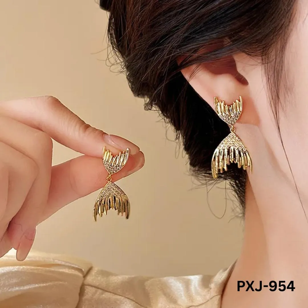 Elegant gold fish earrings with crystal design stylish luxury jewelry for women
