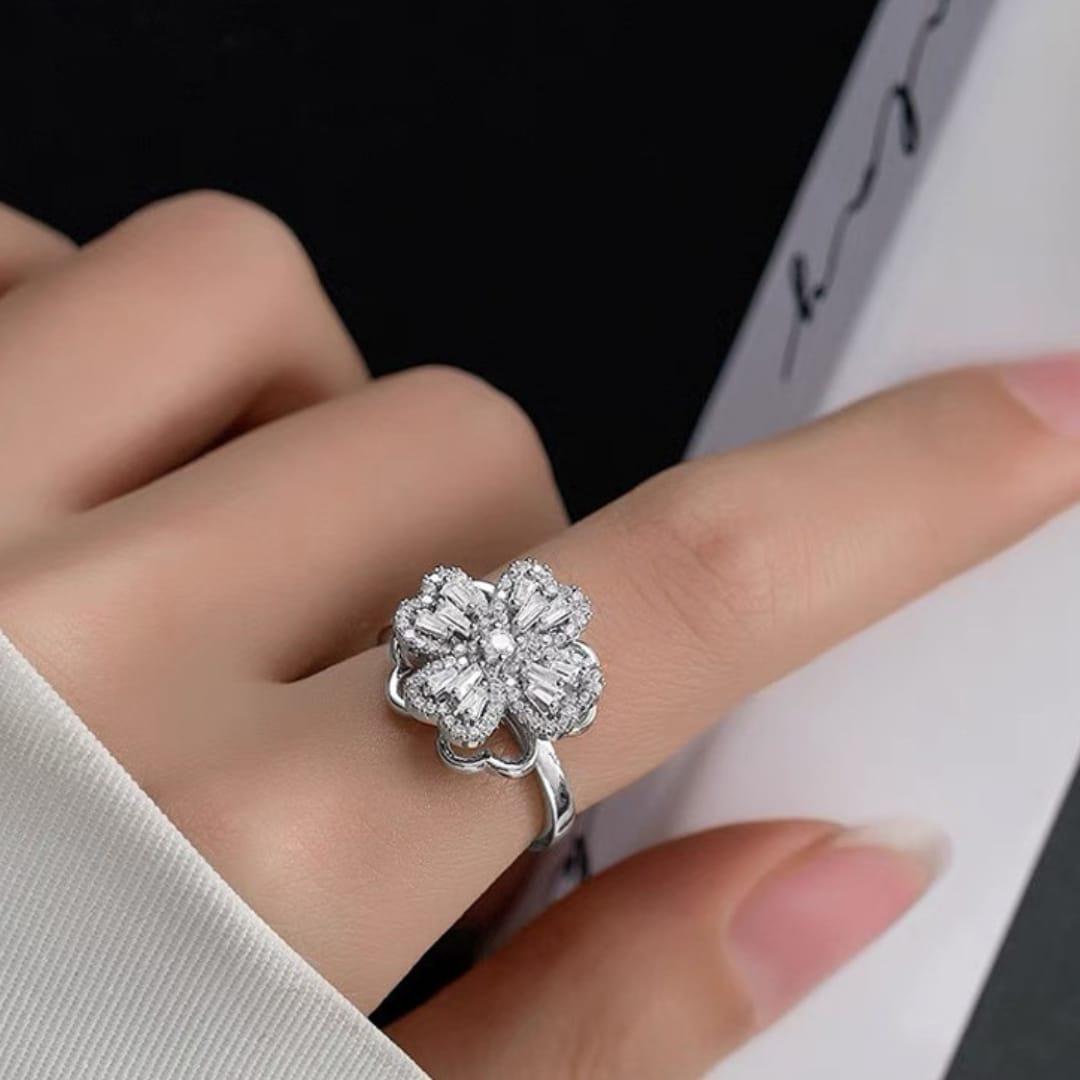 Stunning Flower Crystal Ring – Elegant Jewelry 2026
