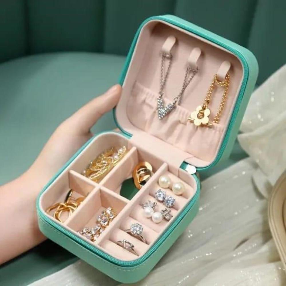 Stylish Jewelry Organizer Box 2026 | Travel & Storage Case
